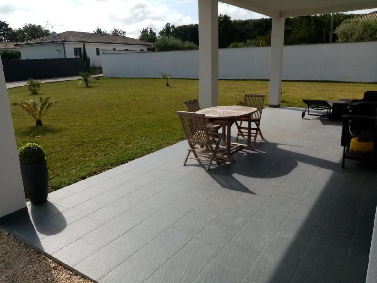 Un Air De Campagne Bed & Breakfast Montauban Luaran gambar